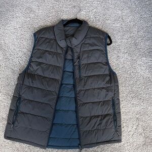 Men's Charcoal Puffer Vest